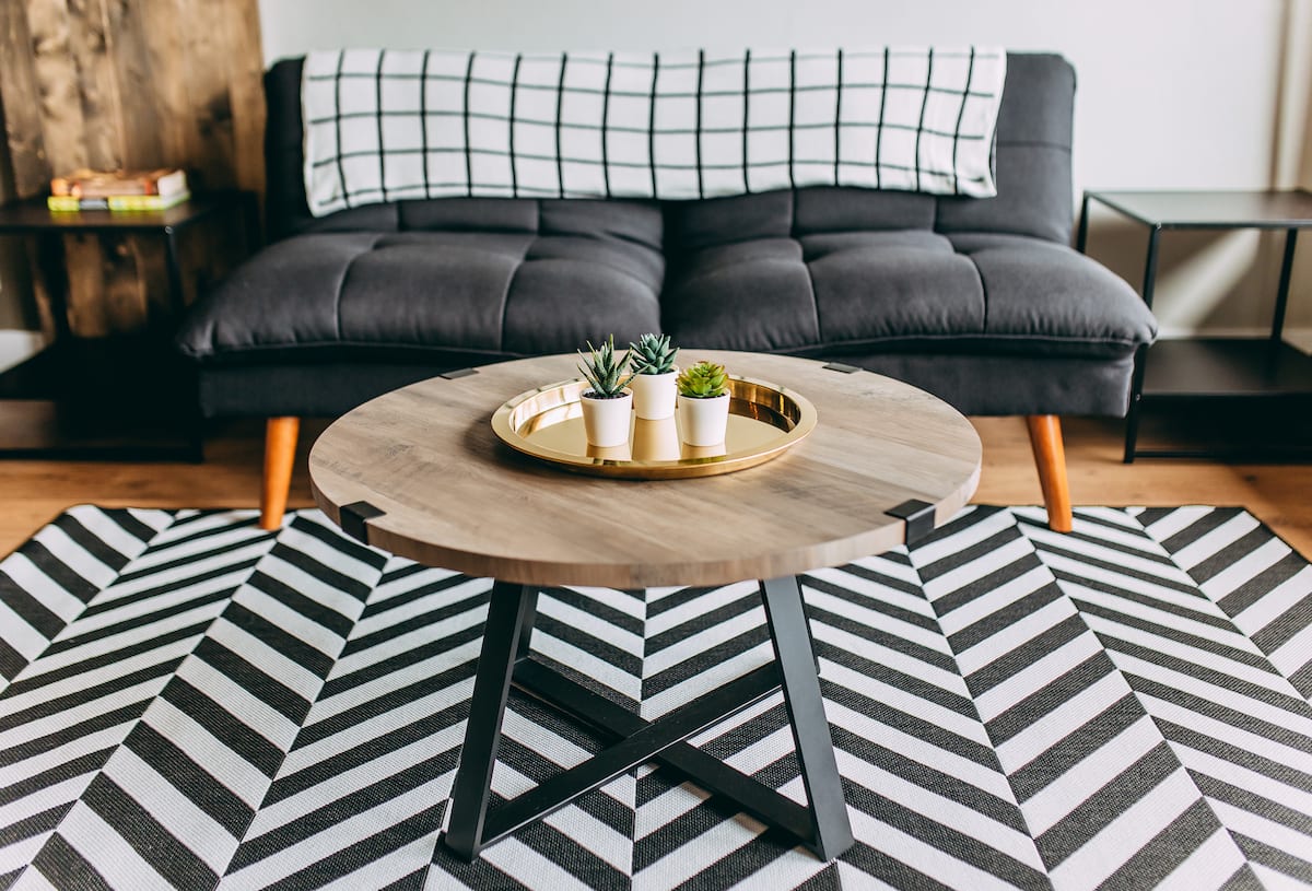 Black and white lounge area inside Bed and Beachcomber
